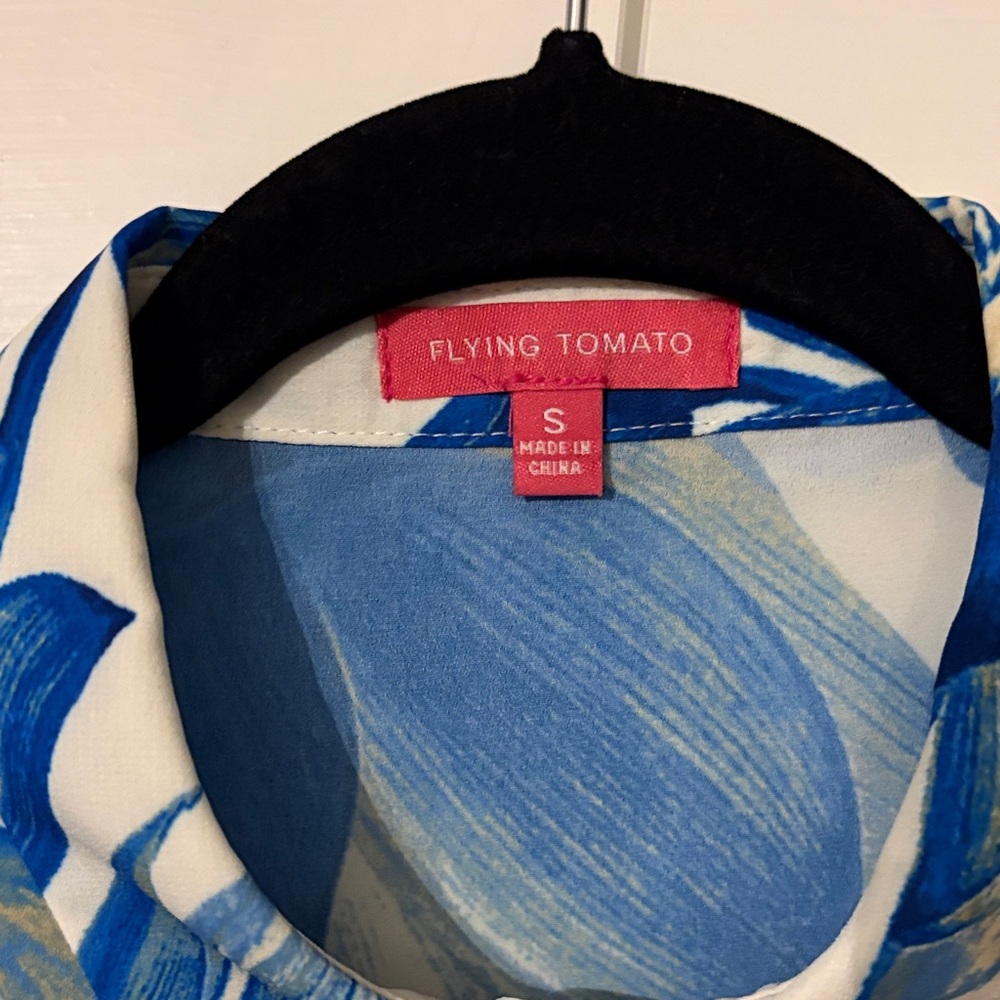 Flying Tomato Blue and White Floral Shirt - Picture 2 of 3